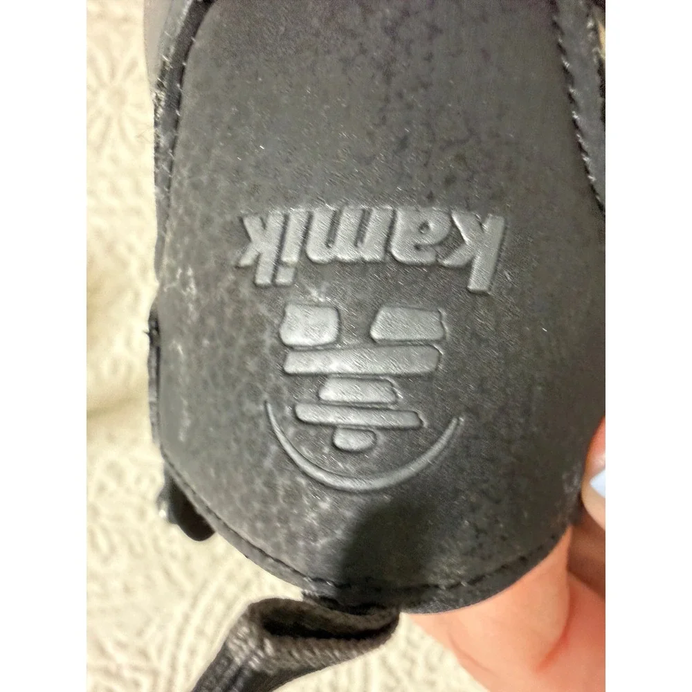 Kamik Crab Sandals Boys‎ SZ 5 Black Closed Toe Waterproof Sport JHK4594 Gorpcore
